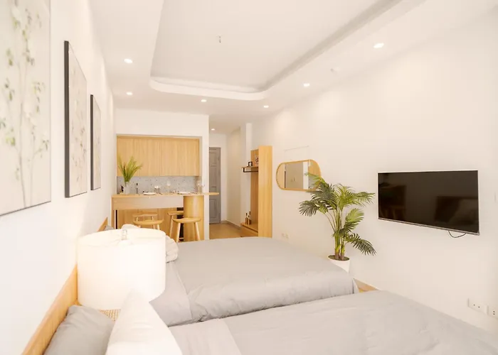 LaHomestay Trúc Bạch